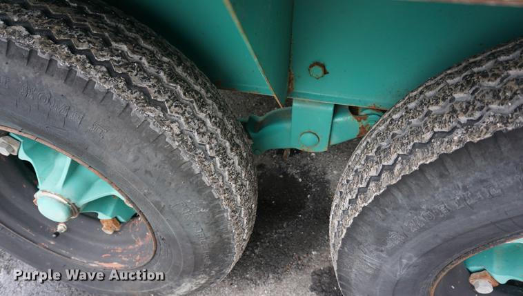 image for item DB0433 Onan 300 generator