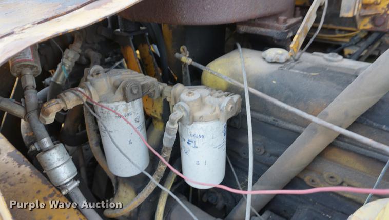 image for item DB0440 1973 John Deere JD860A elevating scraper