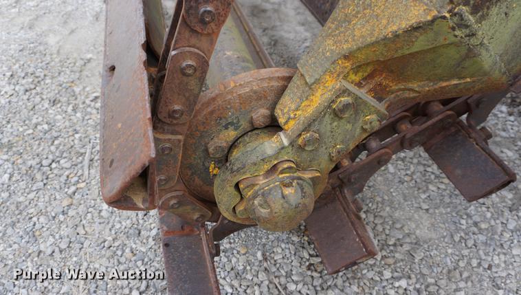 image for item DB0440 1973 John Deere JD860A elevating scraper