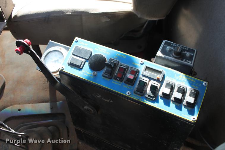 image for item DB5115 2002 Sterling L9500 ready mix truck