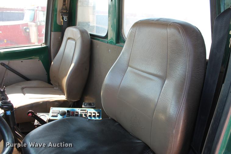 image for item DB5115 2002 Sterling L9500 ready mix truck