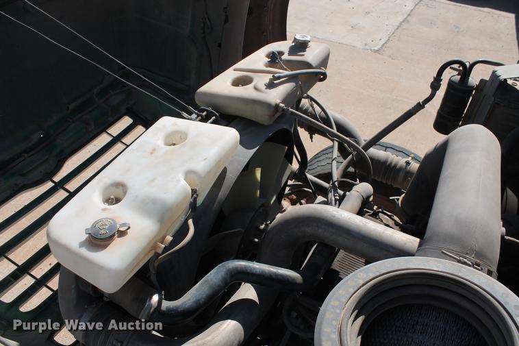 image for item DB5115 2002 Sterling L9500 ready mix truck