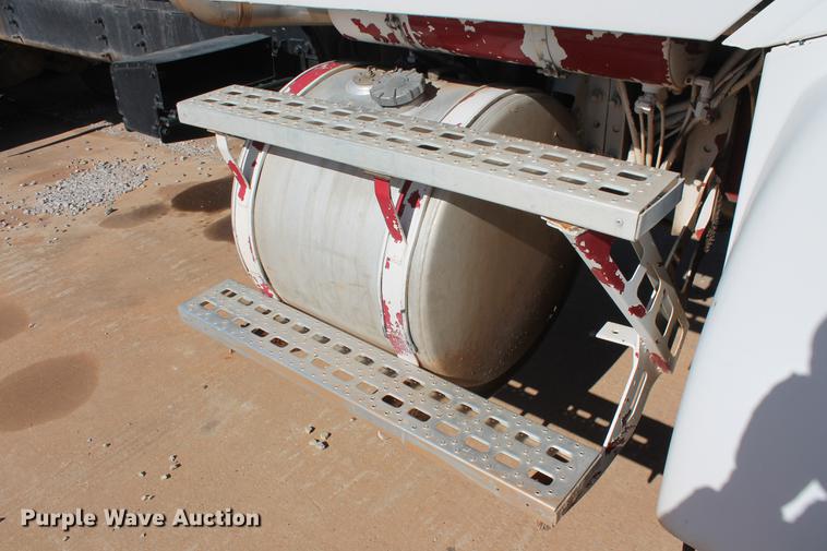 image for item DB5115 2002 Sterling L9500 ready mix truck