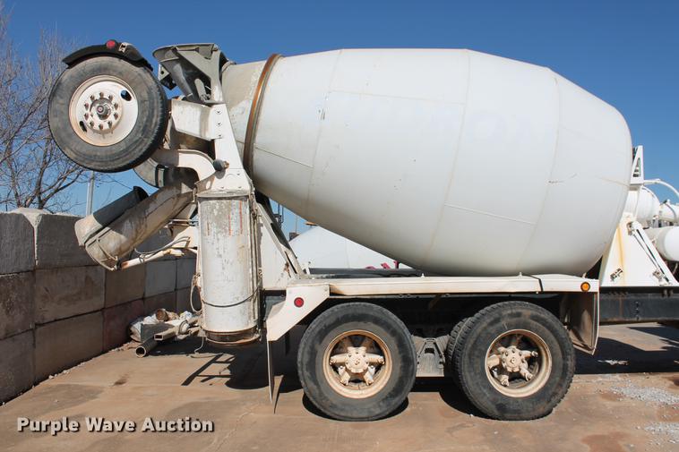 image for item DB5115 2002 Sterling L9500 ready mix truck