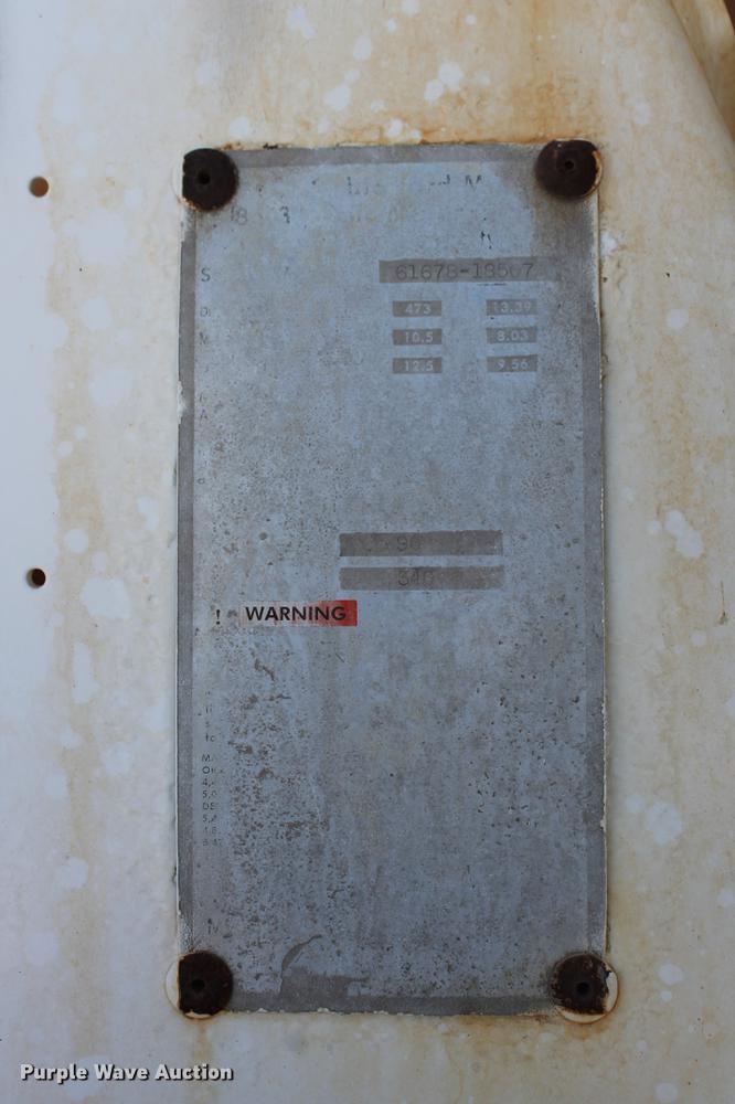 image for item DB5115 2002 Sterling L9500 ready mix truck