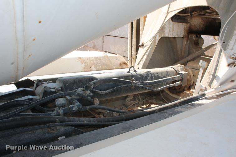 image for item DB5115 2002 Sterling L9500 ready mix truck