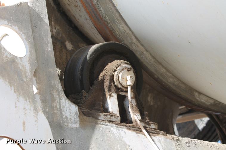 image for item DB5115 2002 Sterling L9500 ready mix truck