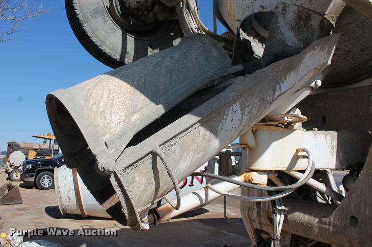 image for item DB5115 2002 Sterling L9500 ready mix truck