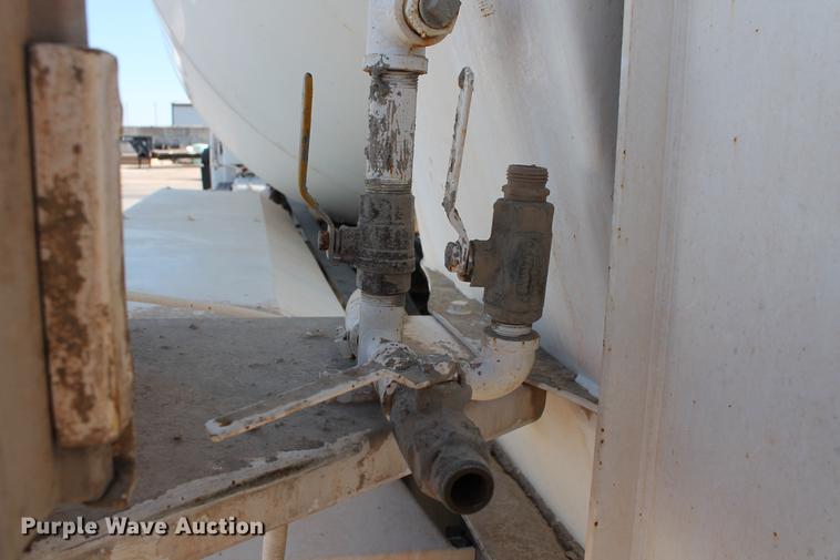 image for item DB5115 2002 Sterling L9500 ready mix truck