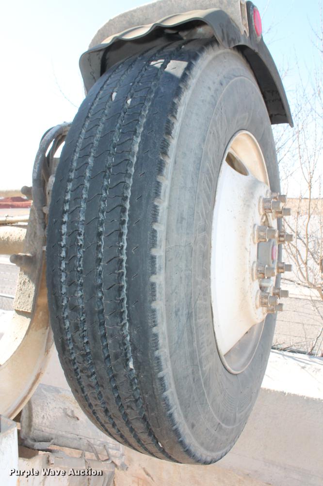 image for item DB5115 2002 Sterling L9500 ready mix truck