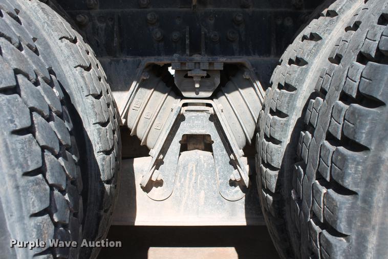 image for item DB5115 2002 Sterling L9500 ready mix truck