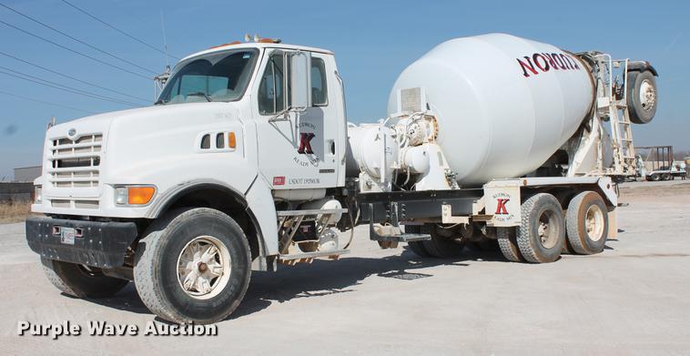 image for item DB5116 2002 Sterling L9500 ready mix truck