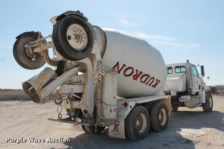 image for item DB5116 2002 Sterling L9500 ready mix truck