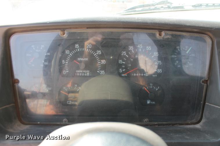 image for item DB5116 2002 Sterling L9500 ready mix truck