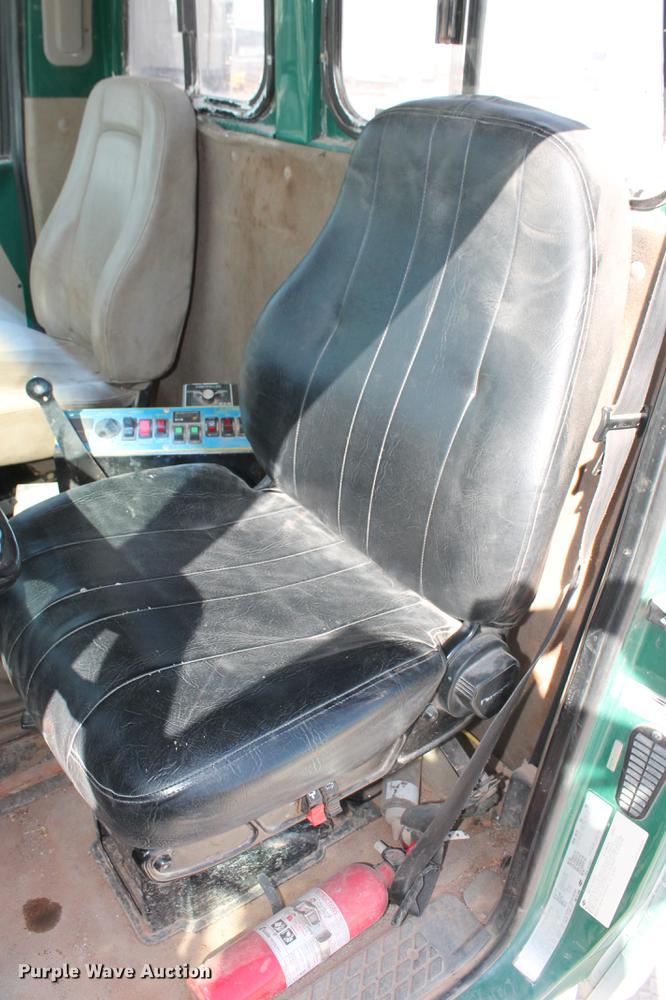 image for item DB5116 2002 Sterling L9500 ready mix truck