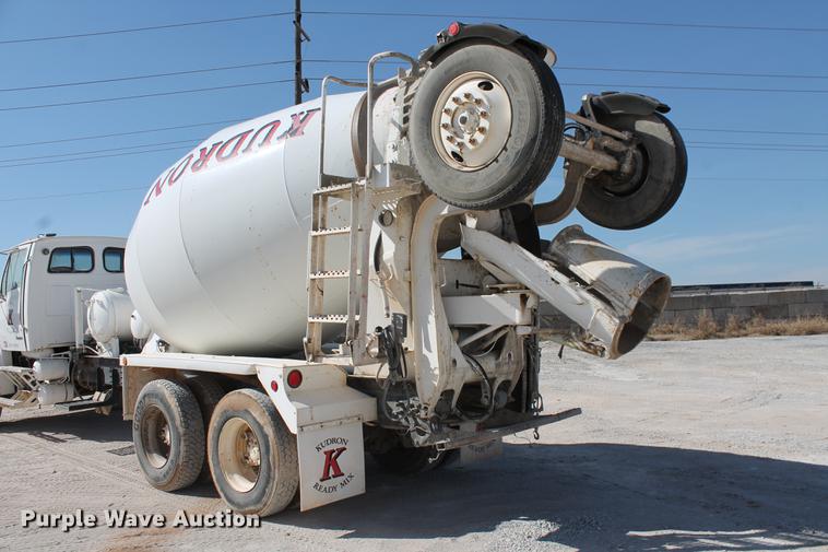 image for item DB5116 2002 Sterling L9500 ready mix truck