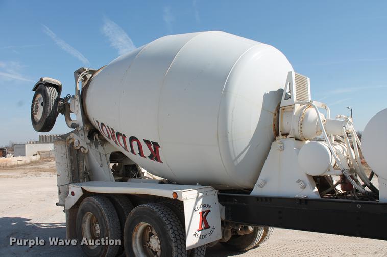 image for item DB5116 2002 Sterling L9500 ready mix truck