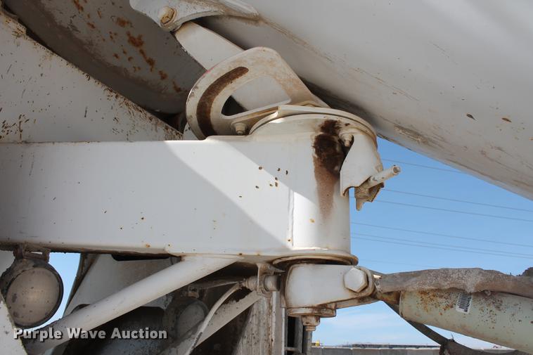 image for item DB5116 2002 Sterling L9500 ready mix truck