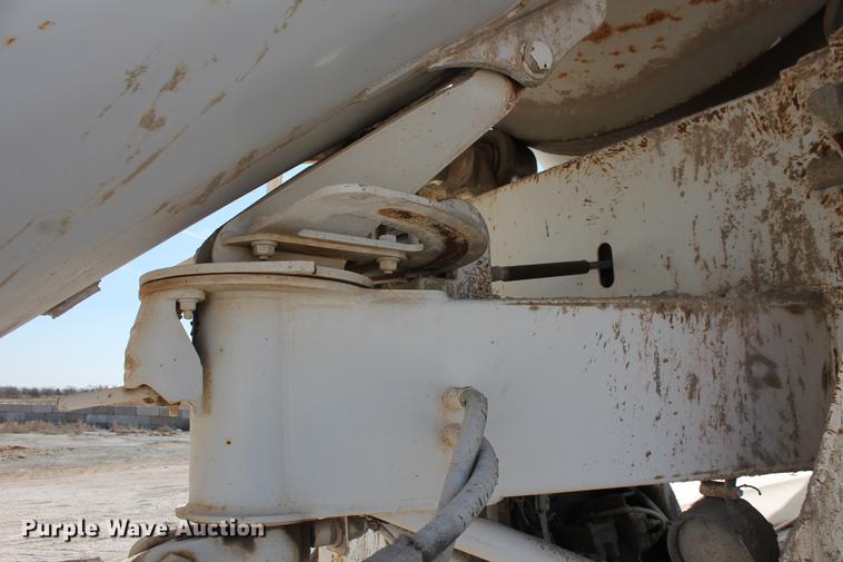 image for item DB5116 2002 Sterling L9500 ready mix truck