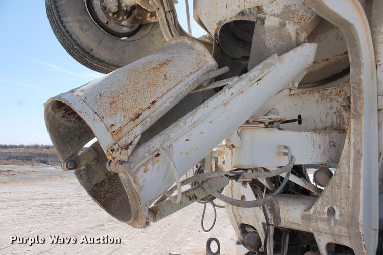 image for item DB5116 2002 Sterling L9500 ready mix truck