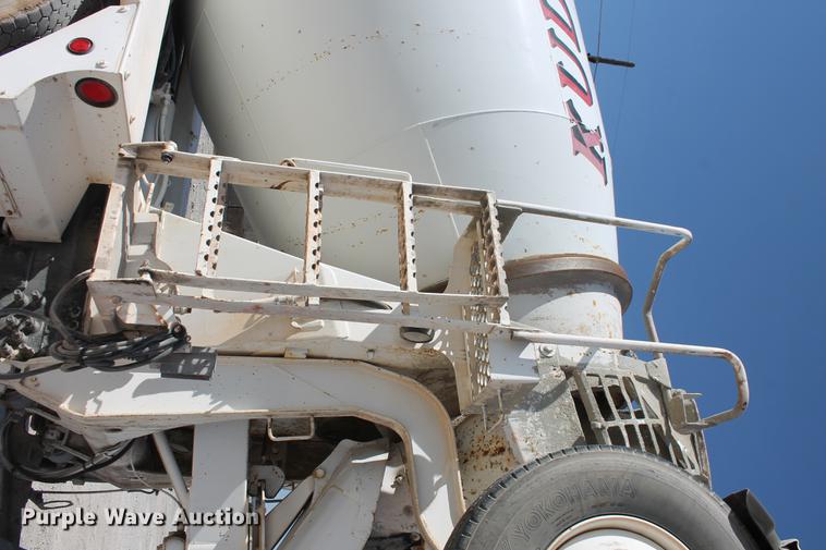 image for item DB5116 2002 Sterling L9500 ready mix truck