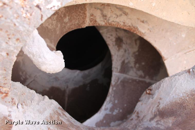 image for item DB5116 2002 Sterling L9500 ready mix truck