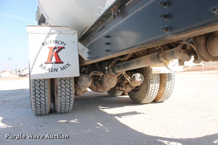 image for item DB5116 2002 Sterling L9500 ready mix truck