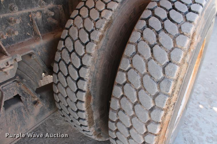 image for item DB5116 2002 Sterling L9500 ready mix truck