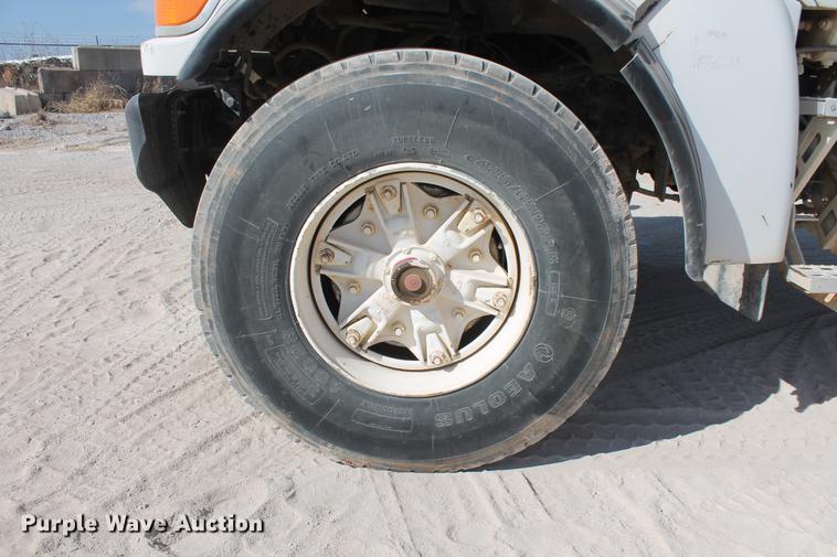 image for item DB5116 2002 Sterling L9500 ready mix truck