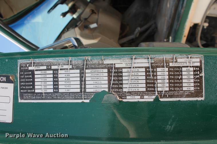 image for item DB5116 2002 Sterling L9500 ready mix truck