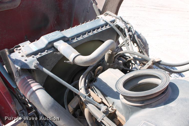 image for item DB5117 2006 Peterbilt 357 dump truck