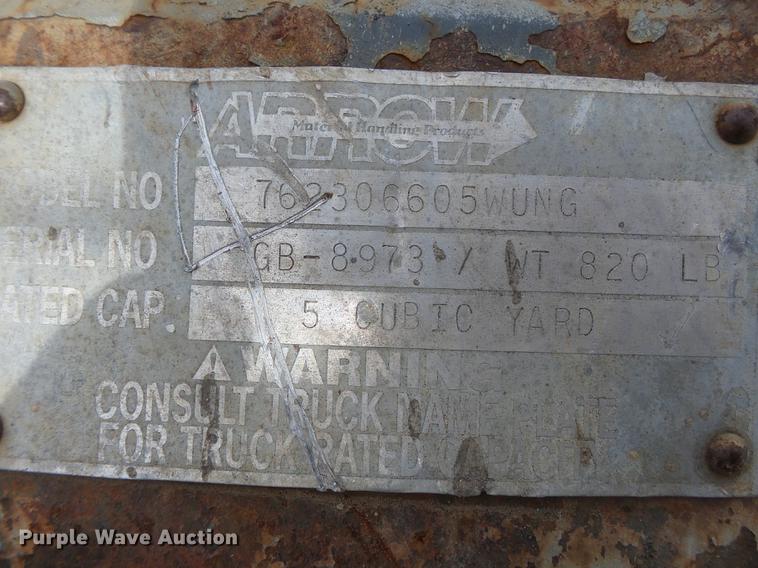 image for item DB7209 Arrow skid steer grapple bucket