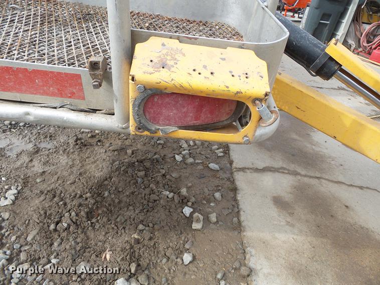 image for item DB7211 2007 Bil-jax 5533A boom lift