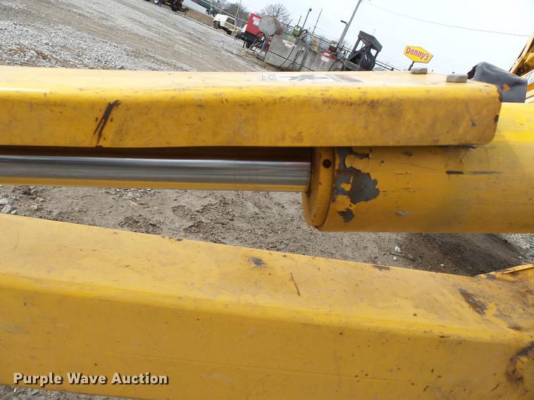 image for item DB7211 2007 Bil-jax 5533A boom lift