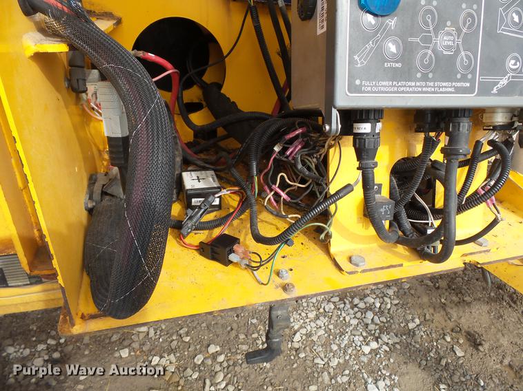 image for item DB7211 2007 Bil-jax 5533A boom lift