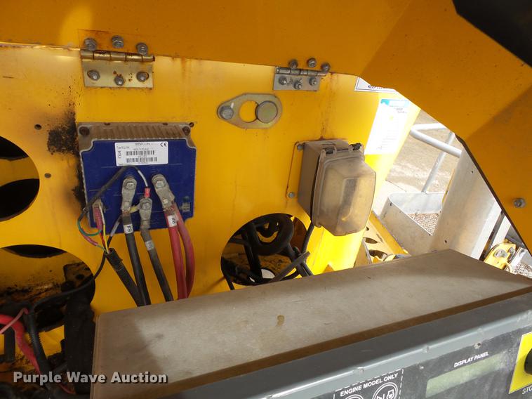 image for item DB7211 2007 Bil-jax 5533A boom lift