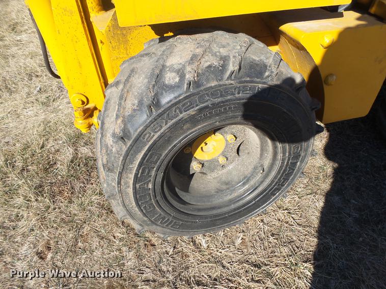 image for item DB7285 1996 Vermeer LM42 vibratory cable plow