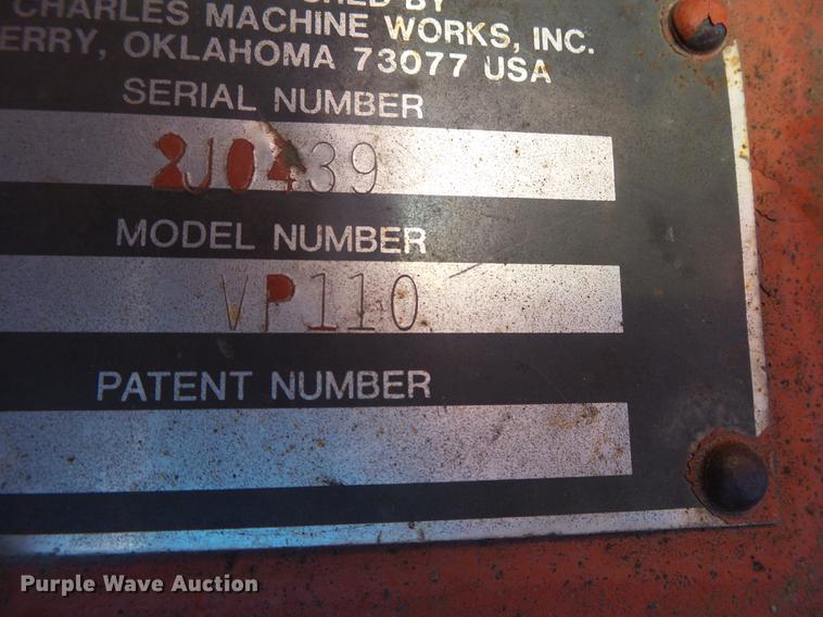 image for item DB7286 1992 Ditch Witch R100 vibratory cable plow