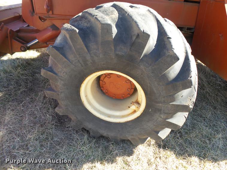 image for item DB7286 1992 Ditch Witch R100 vibratory cable plow