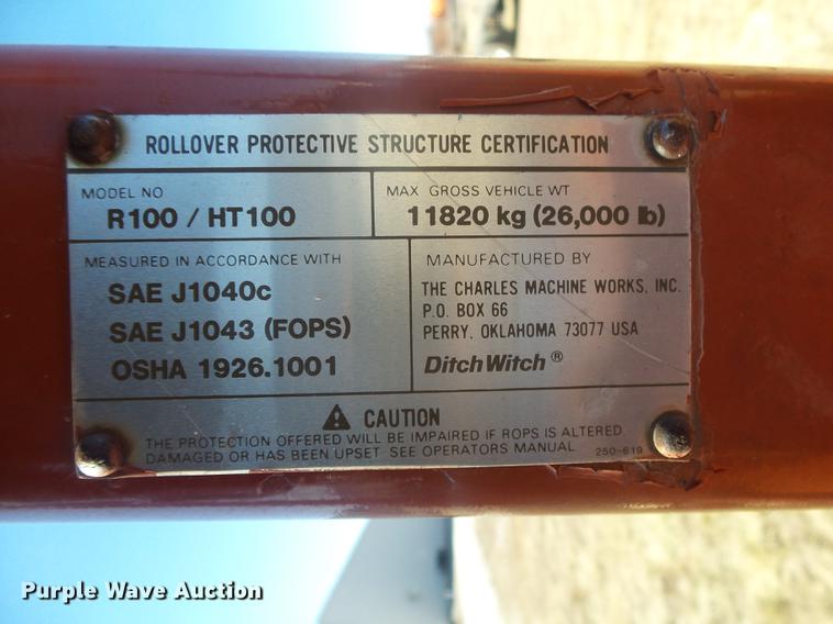 image for item DB7286 1992 Ditch Witch R100 vibratory cable plow