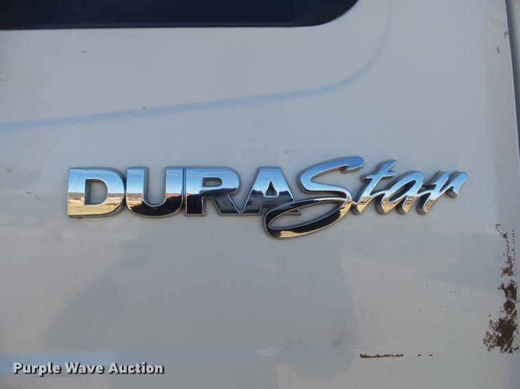 image for item DB7287 2009 International DuraStar 4300 truck cab and chassis