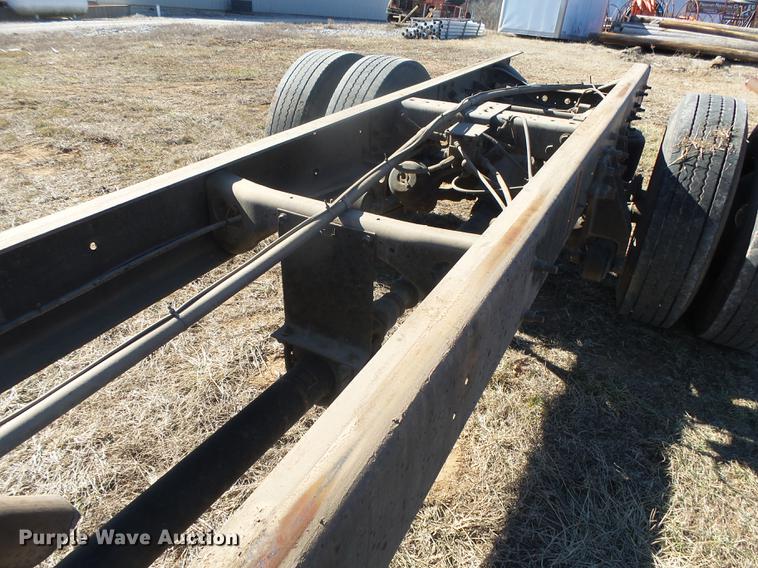 image for item DB7287 2009 International DuraStar 4300 truck cab and chassis