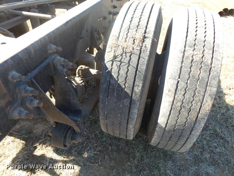 image for item DB7287 2009 International DuraStar 4300 truck cab and chassis