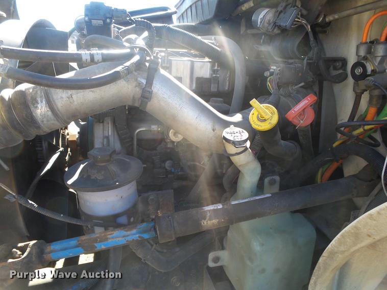 image for item DB7287 2009 International DuraStar 4300 truck cab and chassis