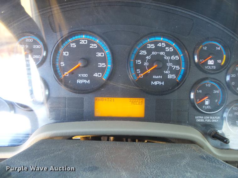 image for item DB7287 2009 International DuraStar 4300 truck cab and chassis