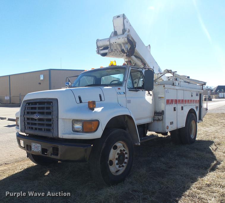 image for item DB7288 1997 Ford F800 Super Duty bucket truck