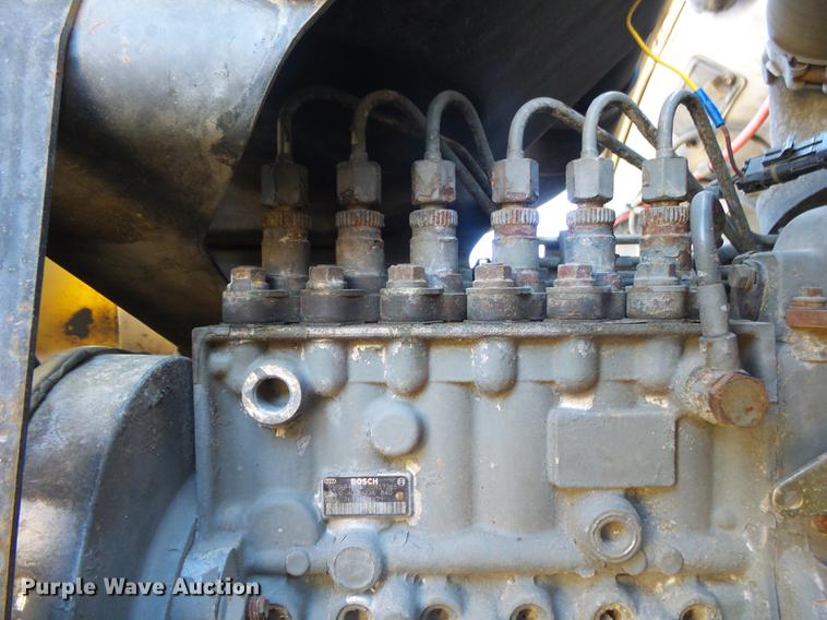 image for item DB7288 1997 Ford F800 Super Duty bucket truck