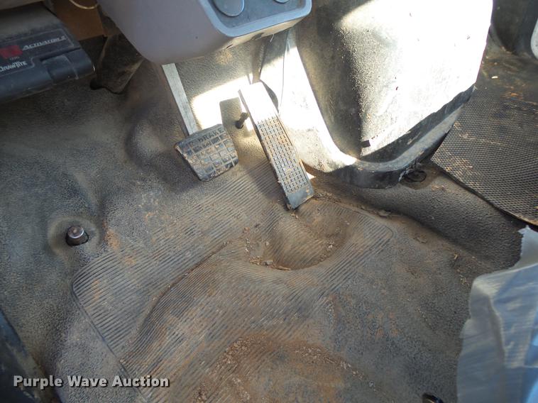 image for item DB7288 1997 Ford F800 Super Duty bucket truck