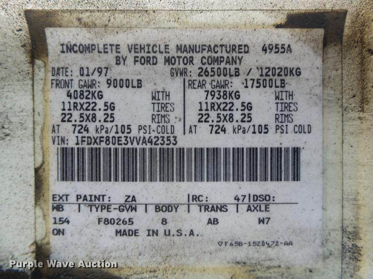 image for item DB7288 1997 Ford F800 Super Duty bucket truck