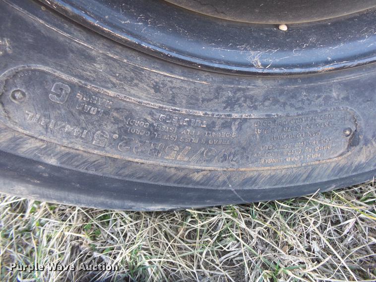 image for item DB7289 1996 Ford F800 Super Duty bucket truck